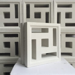 BETTYMB201 breeze cement block